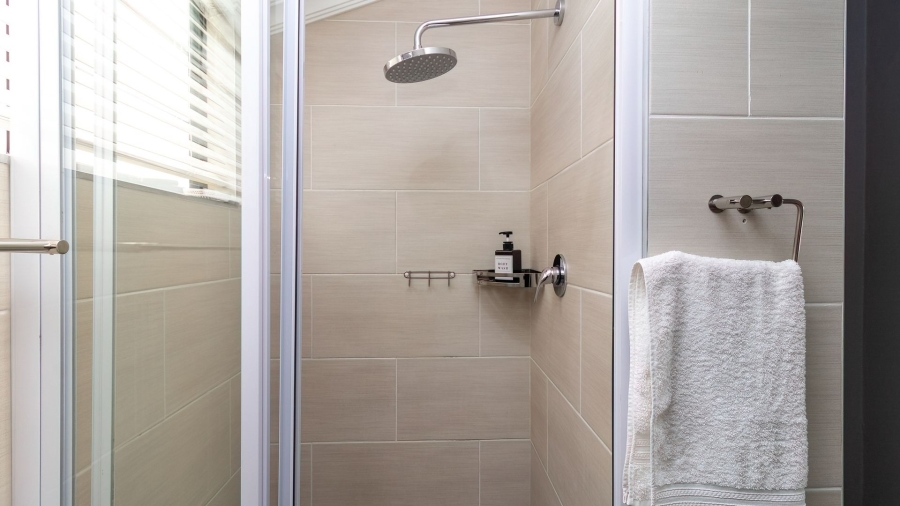 4 Bedroom Property for Sale in Sandbaai Western Cape